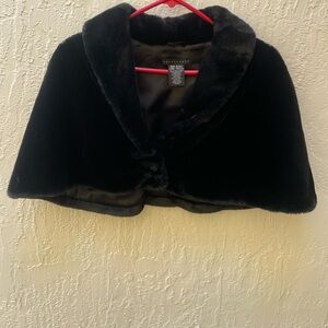 Woman’s Black Faux Fur Cropped Cape